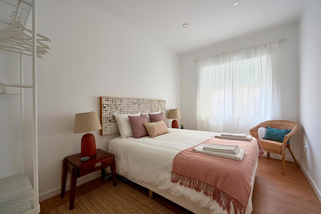 Belem Light Filled Apt With Patio, By Timecooler Lisbon Exterior photo
