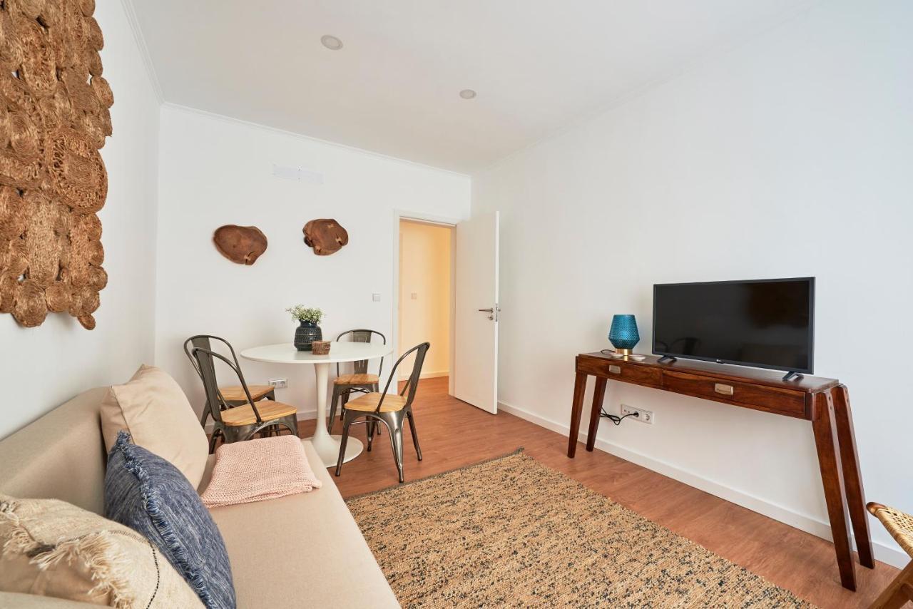 Belem Light Filled Apt With Patio, By Timecooler Lisbon Exterior photo
