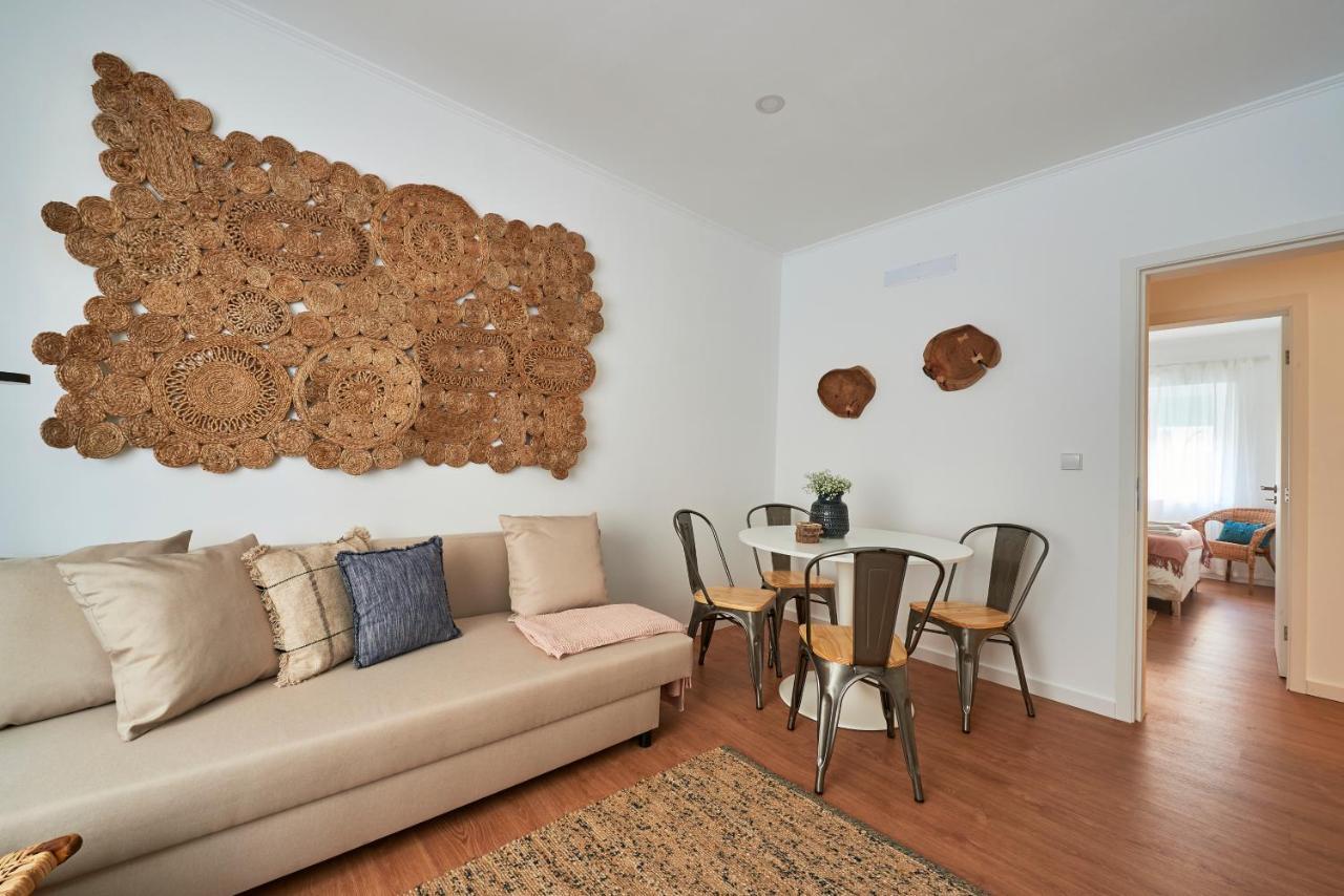 Belem Light Filled Apt With Patio, By Timecooler Lisbon Exterior photo